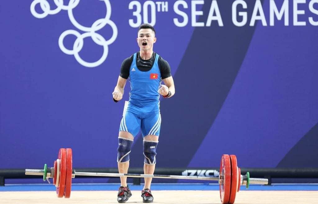 SEA Games 30: HCV đến tới tấp với Đoàn Việt Nam