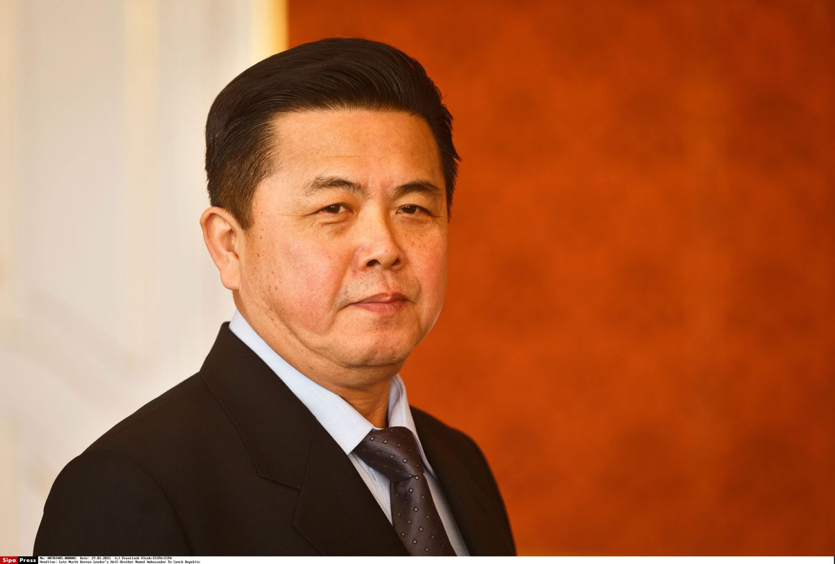 Người chú bí ẩn của ông Kim Jong-un bị triệu hồi