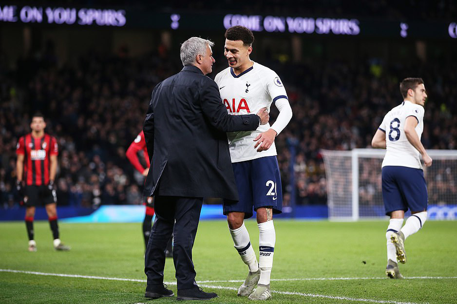 Tiền vệ Tottenham bị trộm đ&aacute;nh đổ m&aacute;u, cướp t&agrave;i sản đắt gi&aacute; - Ảnh 5.