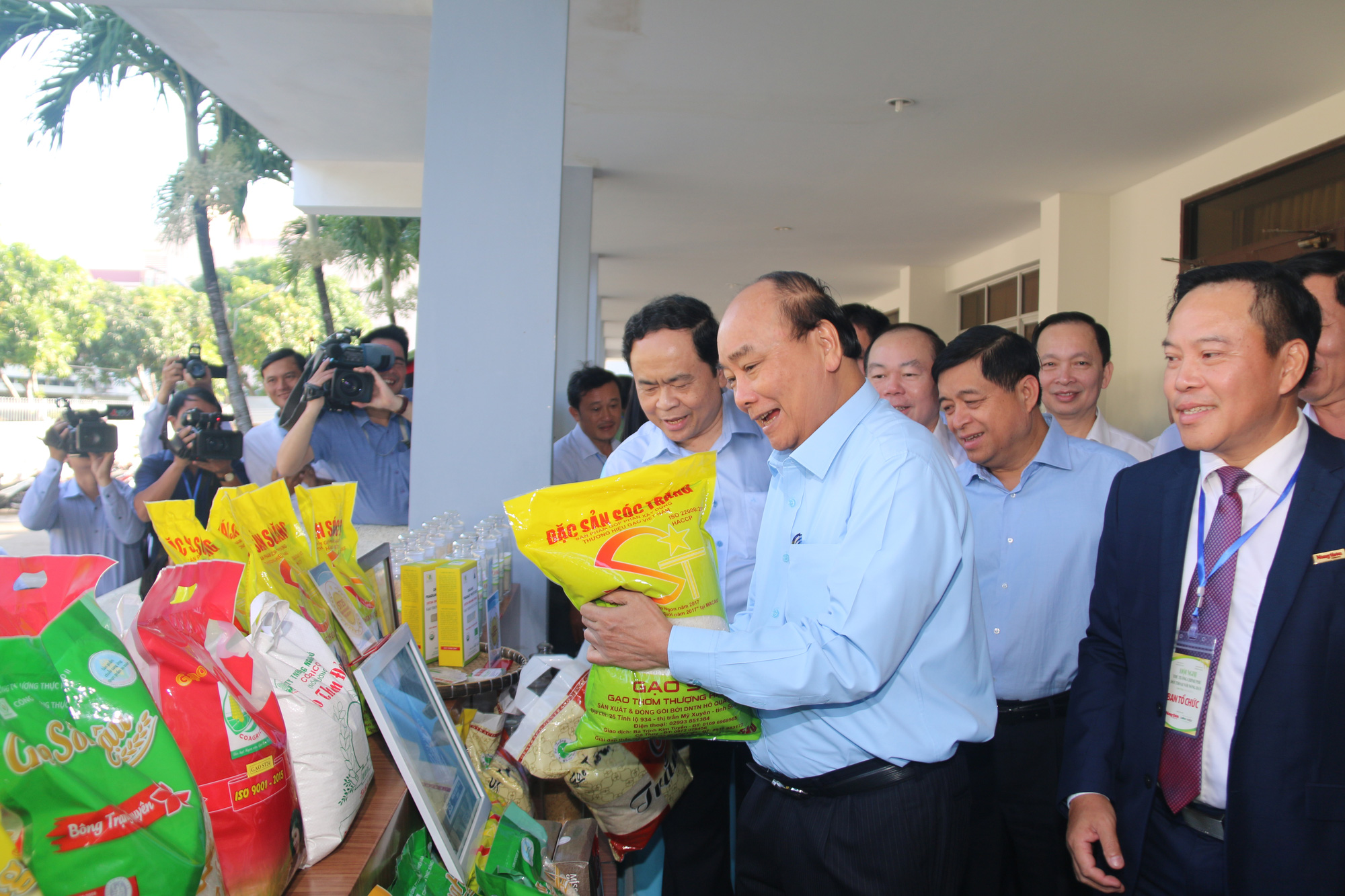 Nông dân phải tự đổi mới