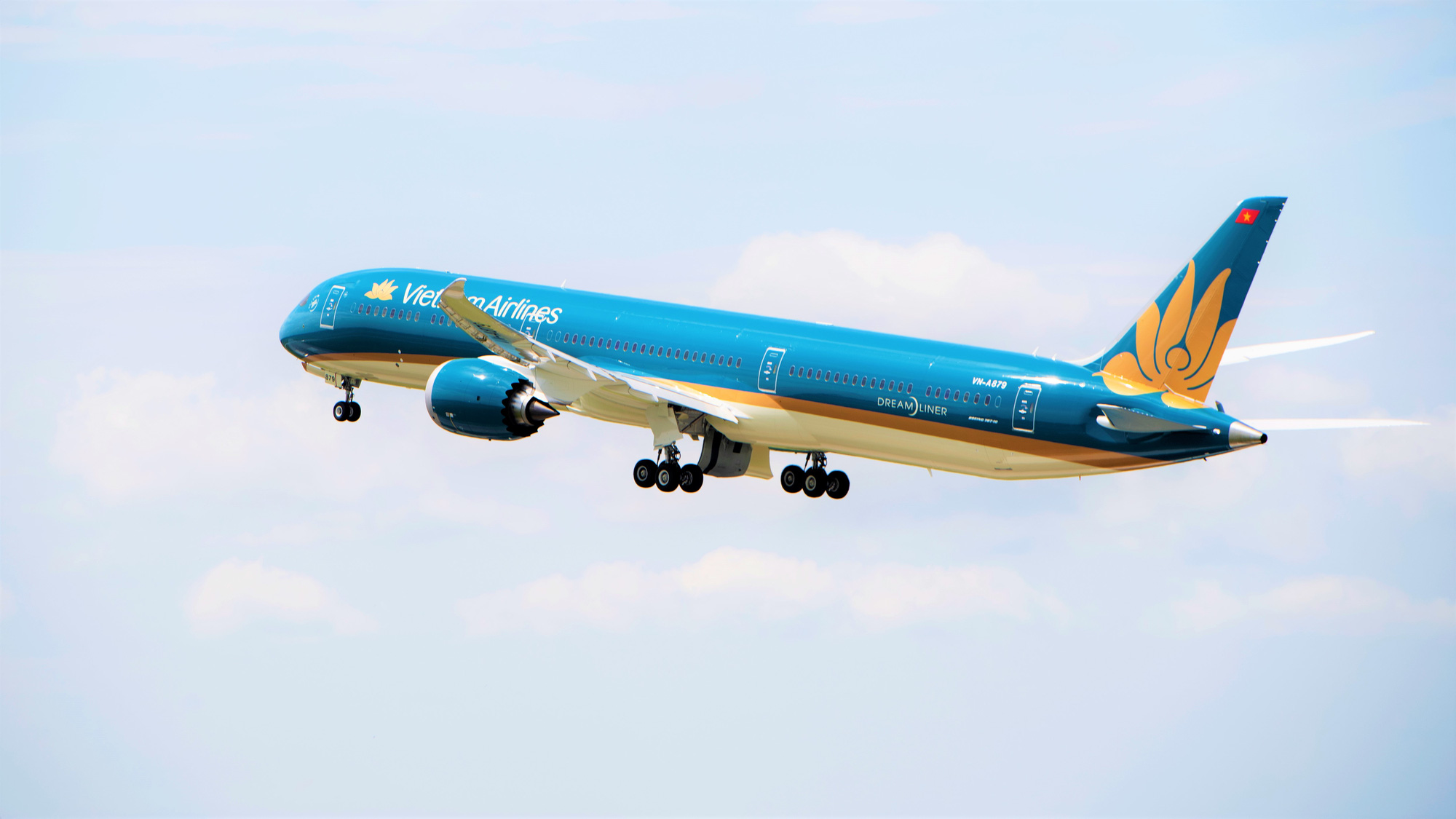 Đưa "siêu máy bay" Boeing 787-10 đón đoàn thể thao Việt Nam trở về