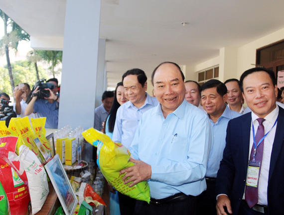 Hơn 2.000 câu hỏi của nông dân gửi Thủ tướng Nguyễn Xuân Phúc