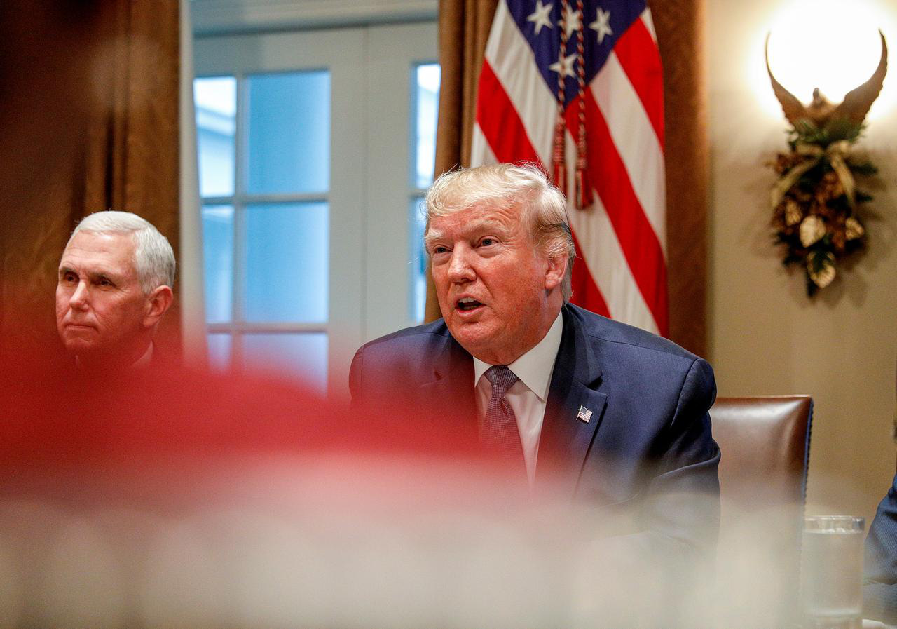Ông Trump muốn “trói” vũ khí Trung Quốc