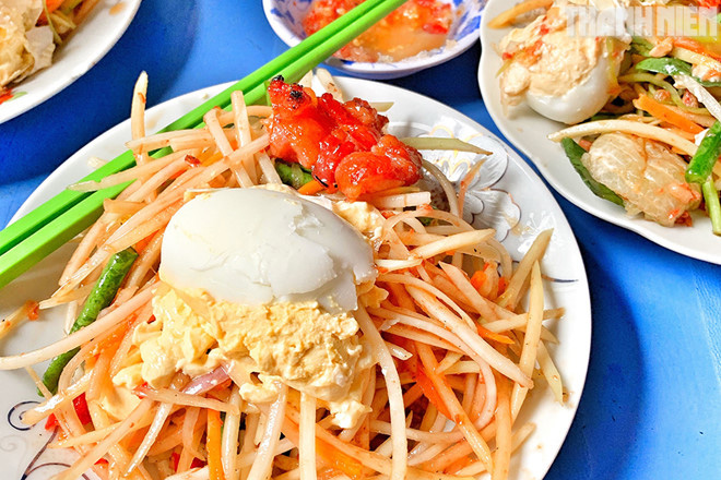 Về miền T&acirc;y ăn đu đủ đ&acirc;m  - Ảnh 5.
