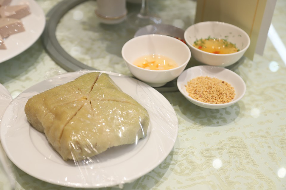 Thủ tướng Nguyễn Xu&acirc;n Ph&uacute;c chi&ecirc;u đ&atilde;i c&aacute;c cầu thủ m&oacute;n g&igrave;? - Ảnh 5.