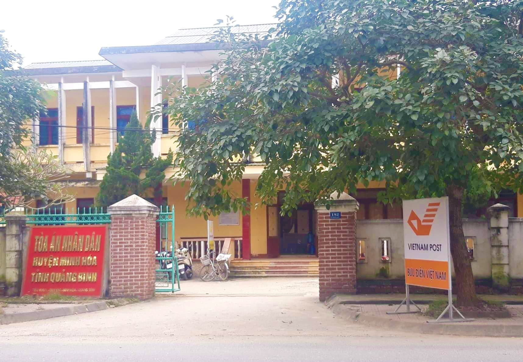Chánh án “mây mưa” với nữ kế toán được phân công chủ tọa xử một vụ án hiếp dâm