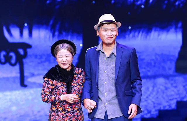 Nghệ sĩ hài Thúy Nga cùng Xuân Nghị "náo động" Hà Nội