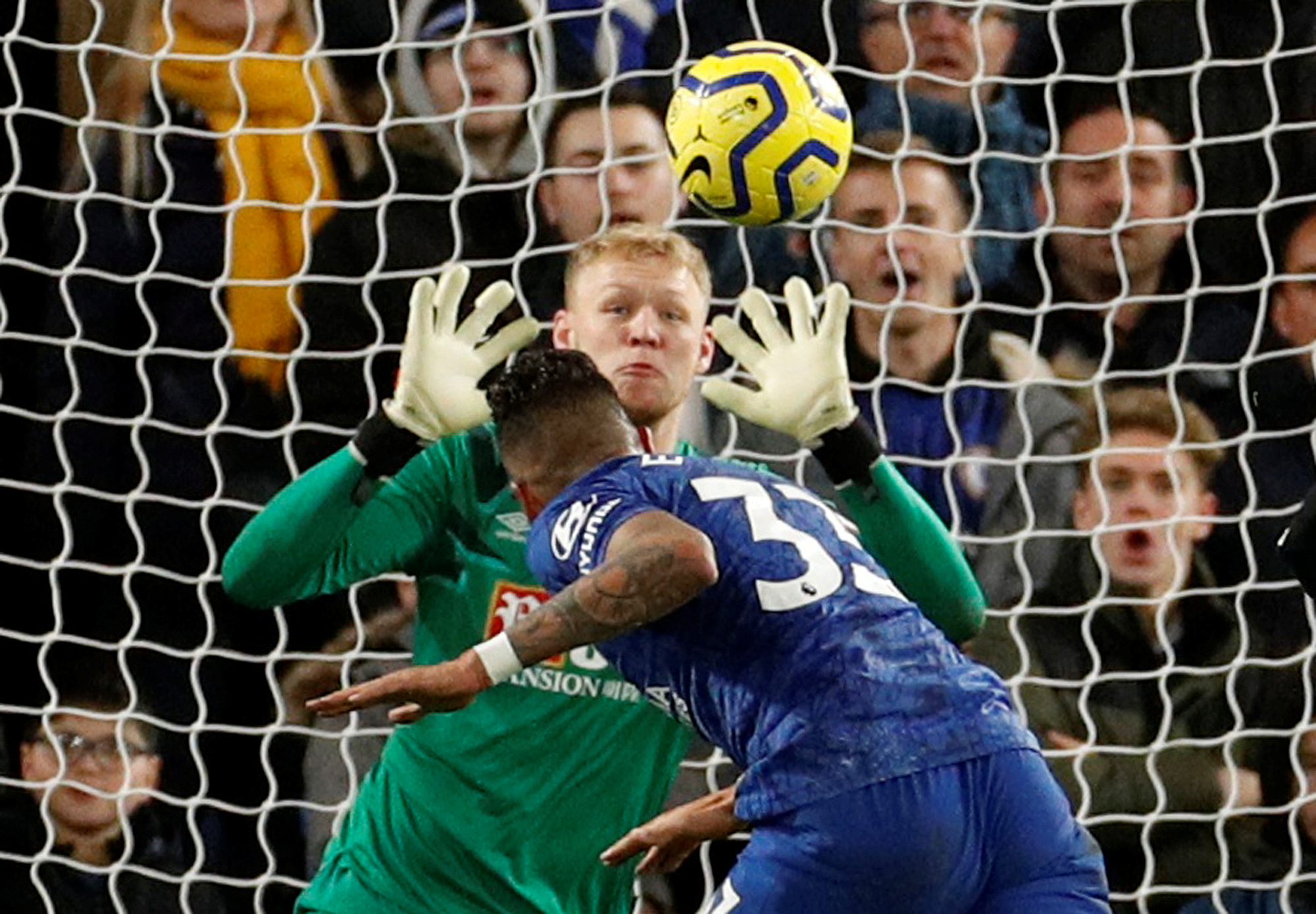 Nhận đ&ograve;n đau Bournemouth, Chelsea sắp văng top 4 Ngoại hạng Anh - Ảnh 3.
