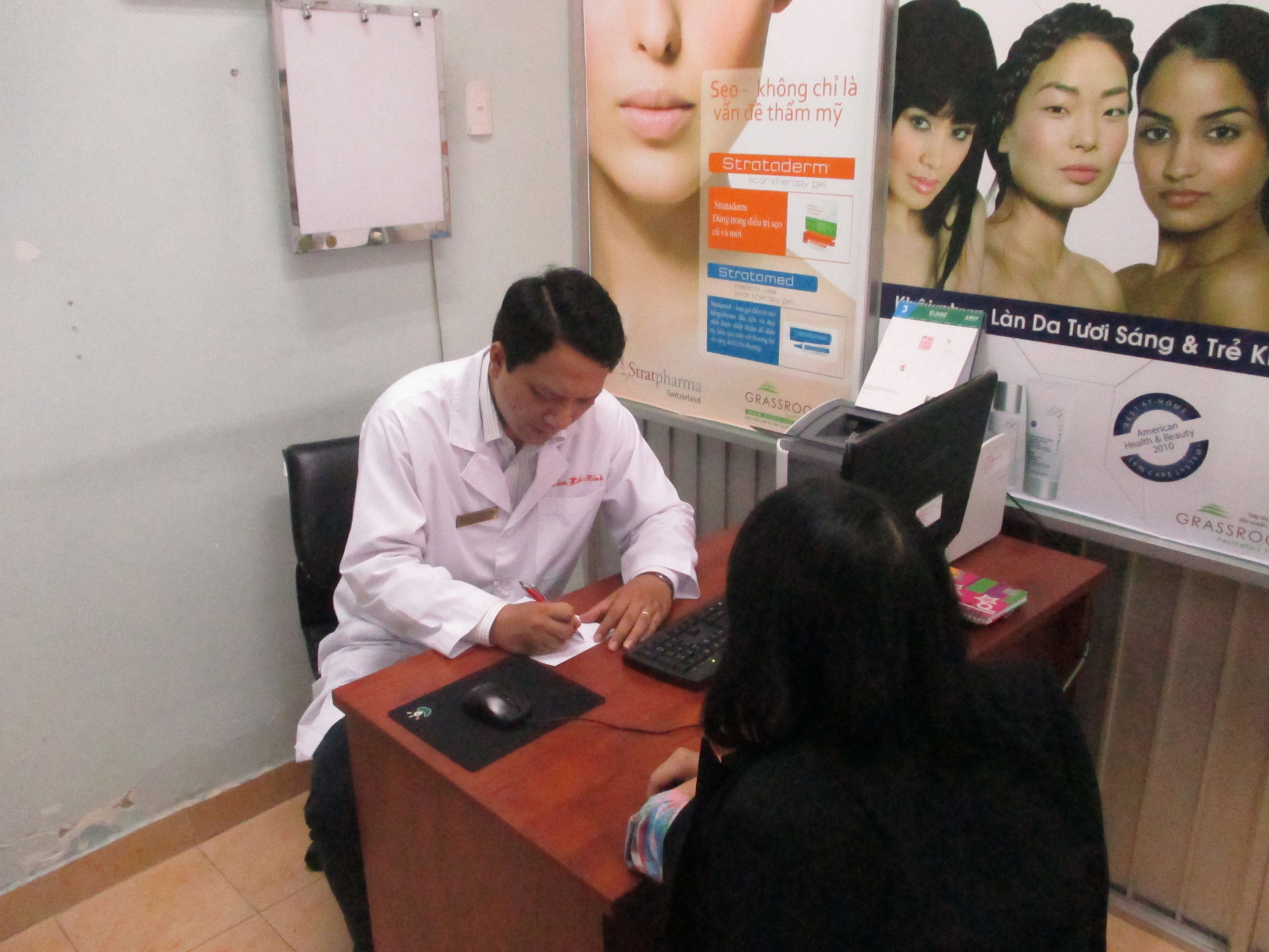 Chớ đùa với "cơn buồn thiếu nữ"!
