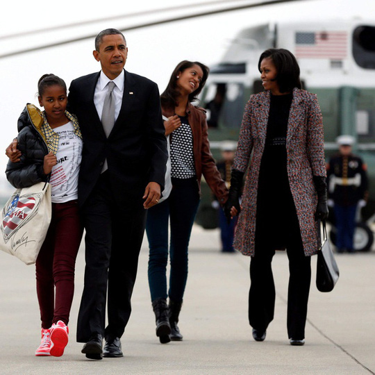 Mặc đồ đẹp như bà Michelle Obama dễ hay khó? - Ảnh 3.