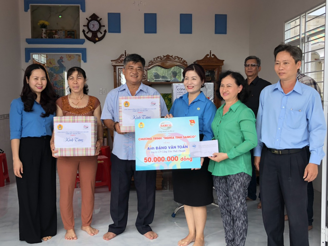 Hỗ trợ gia đình đoàn viên bị thiên tai