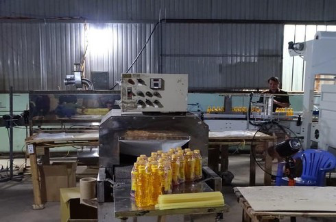Công an Đồng Nai đột kích xưởng làm nước ngọt giả ngay TP Biên Hòa