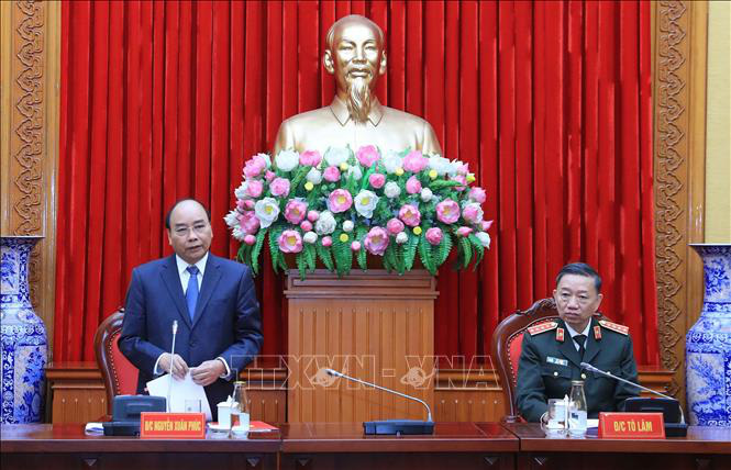 Thủ tướng Nguyễn Xu&acirc;n Ph&uacute;c chỉ đạo tại Hội nghị Đảng ủy C&ocirc;ng an Trung ương - Ảnh 3.