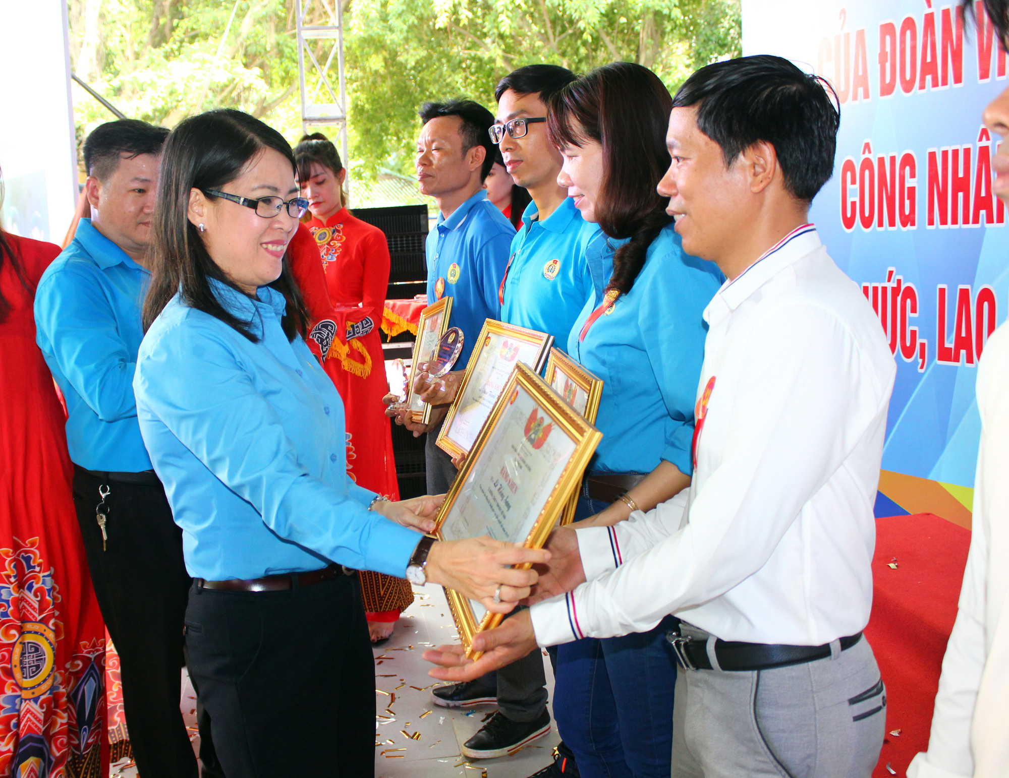 Tôn vinh điển hình sáng tạo