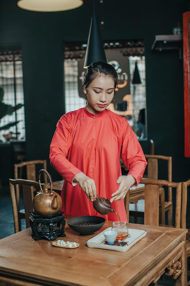Thưởng tr&agrave; v&agrave; ngắm H&agrave; Nội ng&agrave;y đ&ocirc;ng - Ảnh 4.