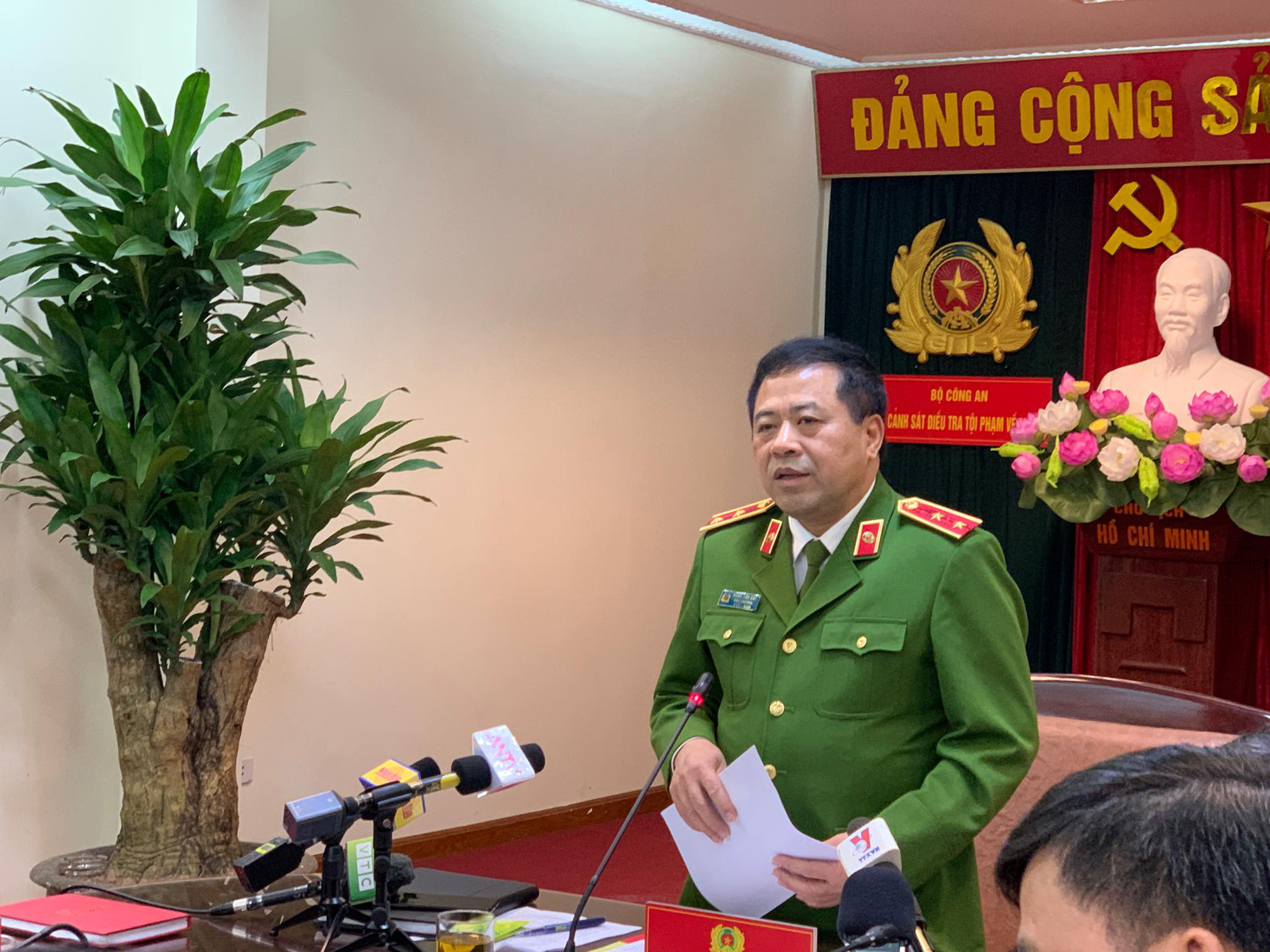 Bộ Công an công bố kết quả điều tra vụ án ma túy trôi vào bờ biển 3 tỉnh miền Trung - Ảnh 1.