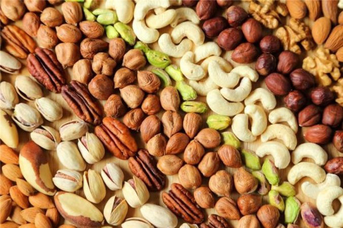 N&ecirc;n để vỏ hay b&oacute;c vỏ khi ăn c&aacute;c loại hạt? - Ảnh 2.