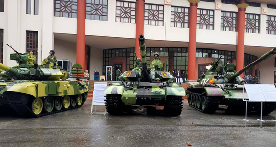 Thủ tướng: Bảo vệ Tổ quốc tuyệt đối kh&ocirc;ng để bị động, bất ngờ - Ảnh 4.