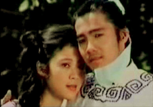 L&yacute; H&ugrave;ng kể về nụ h&ocirc;n bất thường với Diễm Hương v&agrave; nghi &aacute;n phim giả t&igrave;nh thật - Ảnh 1.