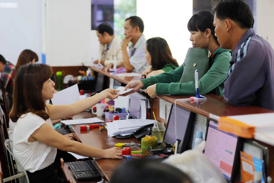Kiểm tra việc tăng bất thường mức đóng BHXH