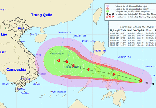 Bão Phanfone sẽ mạnh lên, tiến thẳng vào biển Đông - Ảnh 1.