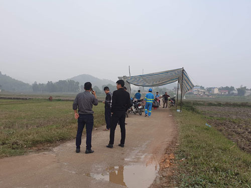 Hà Nội "vỡ trận" rác thải