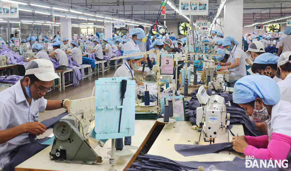 Đ&agrave; Nẵng thưởng Tết cao nhất gần 1 tỉ đồng, B&igrave;nh Dương 400 triệu đồng - Ảnh 1.