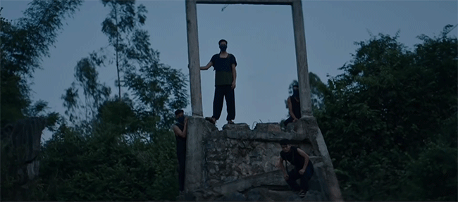 Sơn Đo&ograve;ng v&agrave;o MV Alan Walker, kh&aacute;n giả Việt phấn kh&iacute;ch - Ảnh 4.