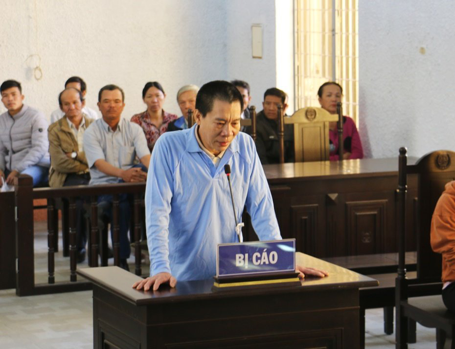 Chôn cất xong rồi đến công an khai nhận... giết vợ