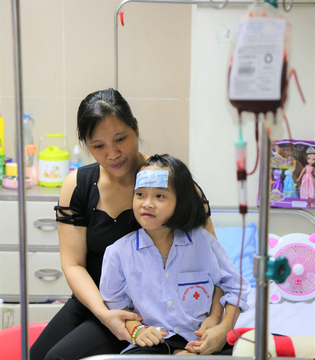 Tặng g&oacute;i x&eacute;t nghiệm tầm so&aacute;t ung thư cho người hiến m&aacute;u t&igrave;nh nguyện - Ảnh 2.