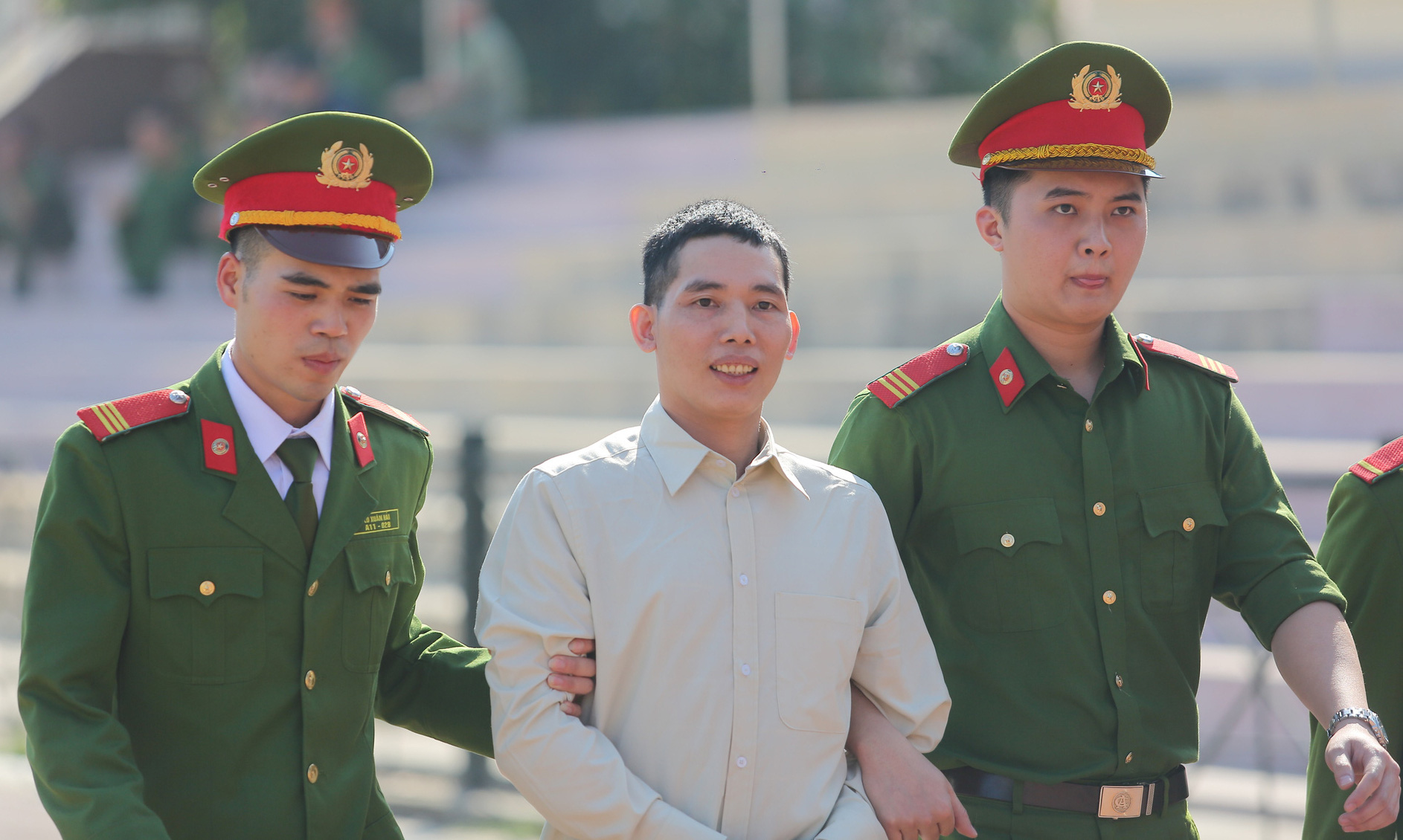 Luật sư nói kẻ 5 lần giở trò đồi bại với nữ sinh giao gà "vẫn còn tính nhân đạo, tình người"