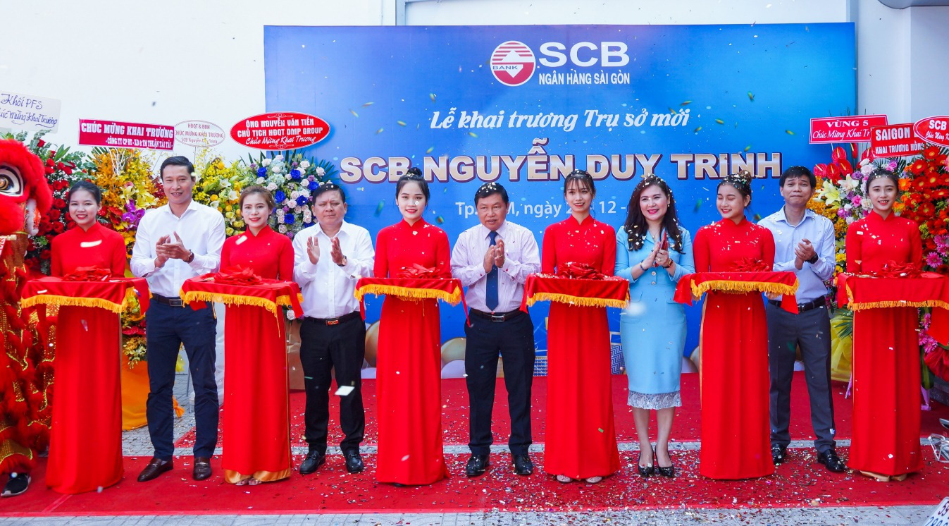 Diễn giả MC Thi Thảo dự khai trương phòng giao dịch ngân hàng SCB - Ảnh 3.