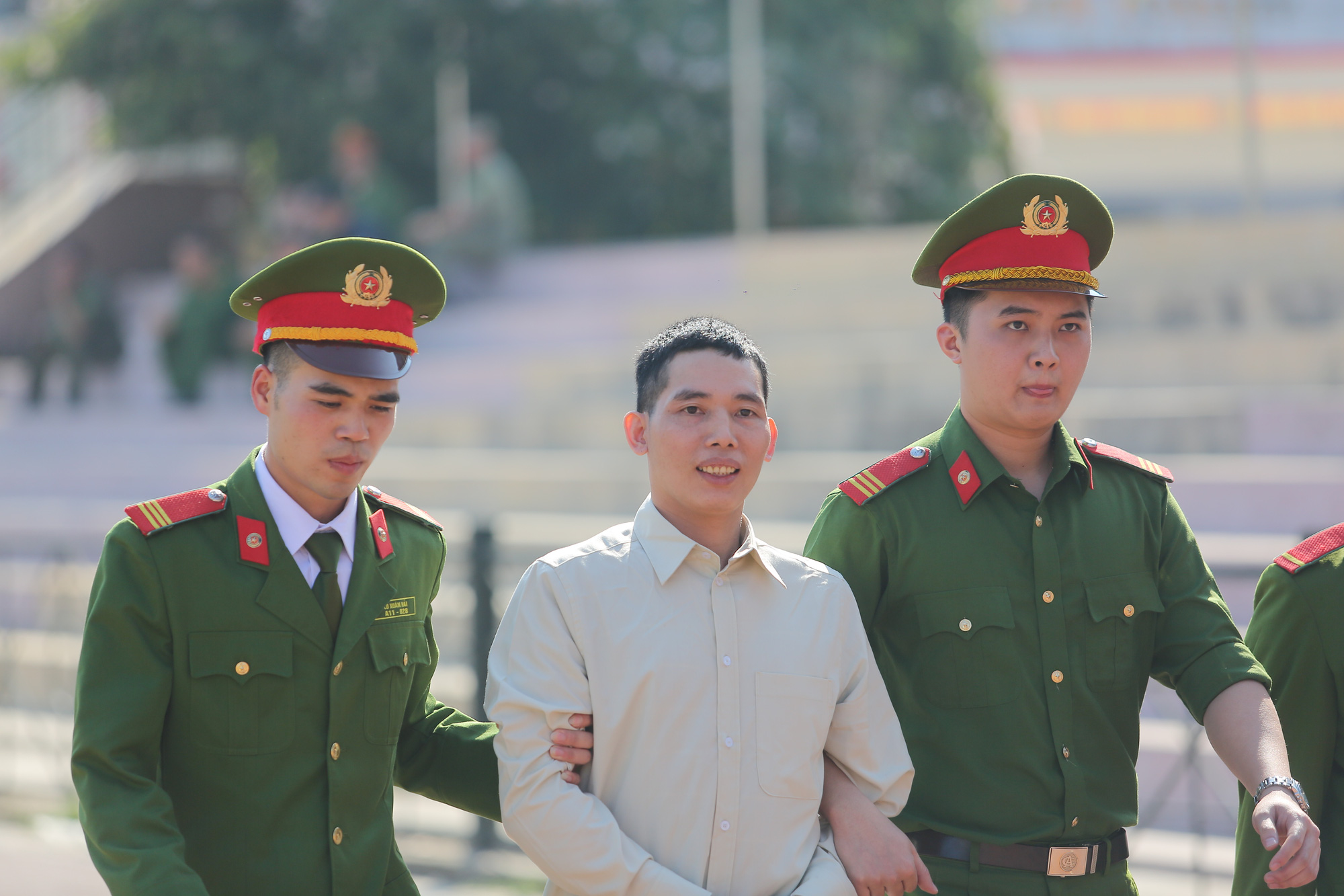 Luật sư n&oacute;i kẻ 5 lần giở tr&ograve; đồi bại với nữ sinh giao g&agrave; vẫn c&ograve;n t&iacute;nh nh&acirc;n đạo, t&igrave;nh người - Ảnh 2.