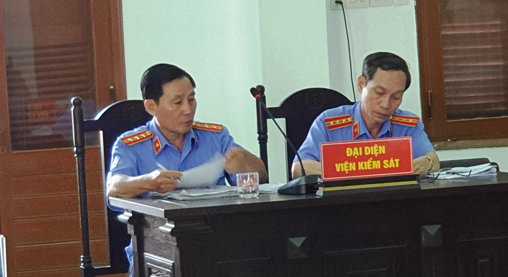 Cựu ch&aacute;nh &aacute;n Ph&uacute; Y&ecirc;n đối diện mức &aacute;n 15 năm 6 th&aacute;ng - 16 năm t&ugrave; về tội tham &ocirc; - Ảnh 2.