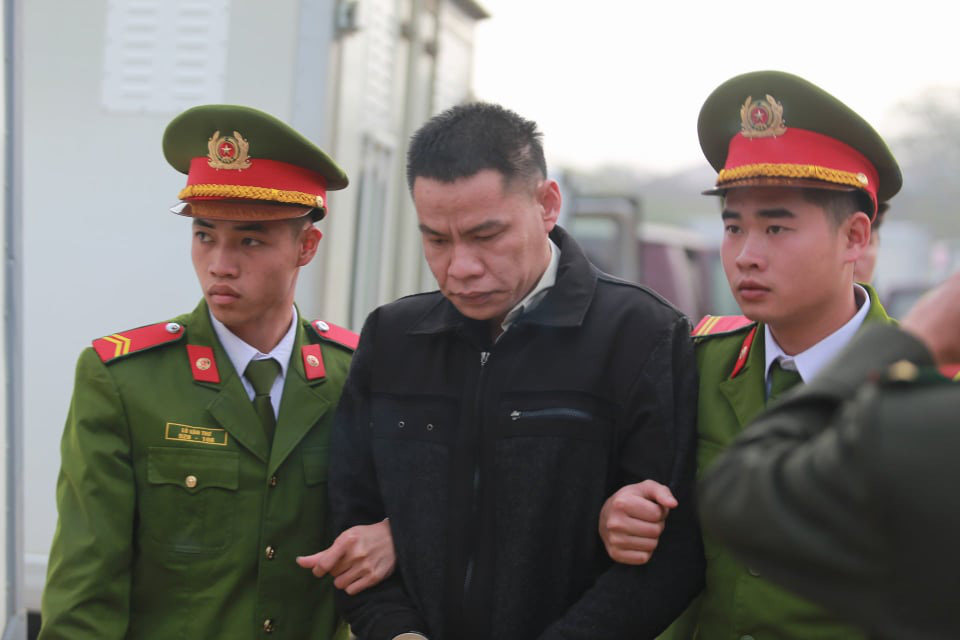 Kẻ bị cáo buộc chủ mưu khai đối tượng đưa ra ý tưởng bắt cóc, trực tiếp sát hại nữ sinh giao gà