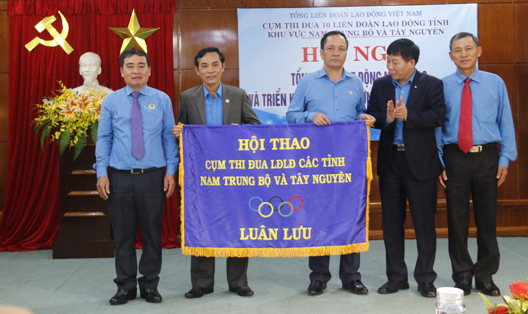 LĐLĐ tỉnh Quảng Nam dẫn đầu cụm thi đua Nam Trung bộ và Tây nguyên