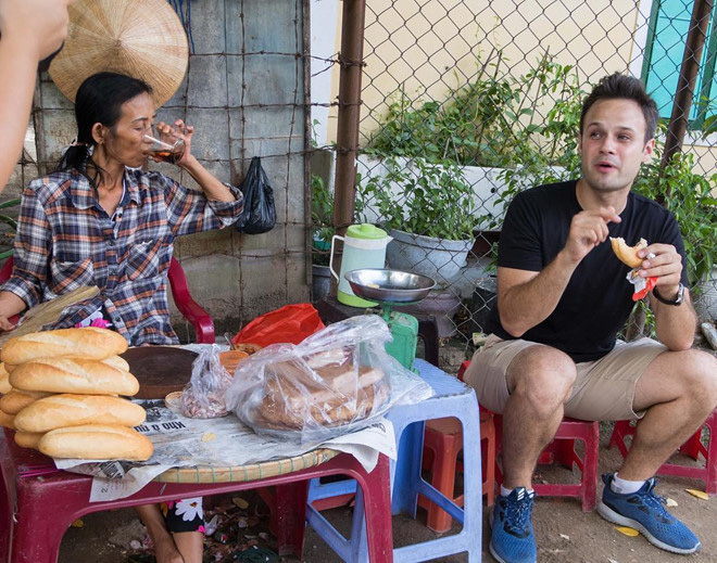 Blogger quốc tế: C&agrave; ph&ecirc; Việt Nam ngon nhất thế giới - Ảnh 6.