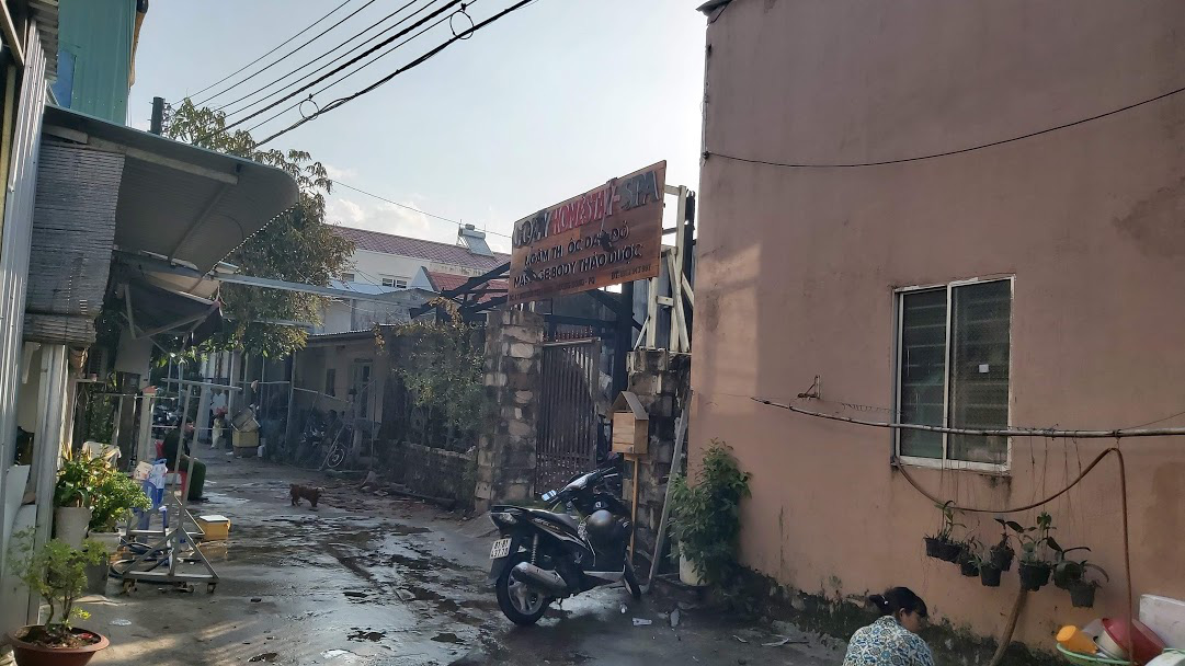 Danh t&iacute;nh 5/7 người thương vong trong vụ ch&aacute;y homestay ở Ph&uacute; Quốc  - Ảnh 1.
