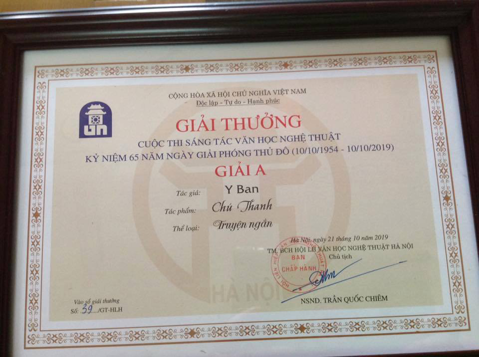 Tiền thưởng giải nhất sáng tác văn học nghệ thuật về thủ đô chỉ đủ mua 3 kg thịt lợn