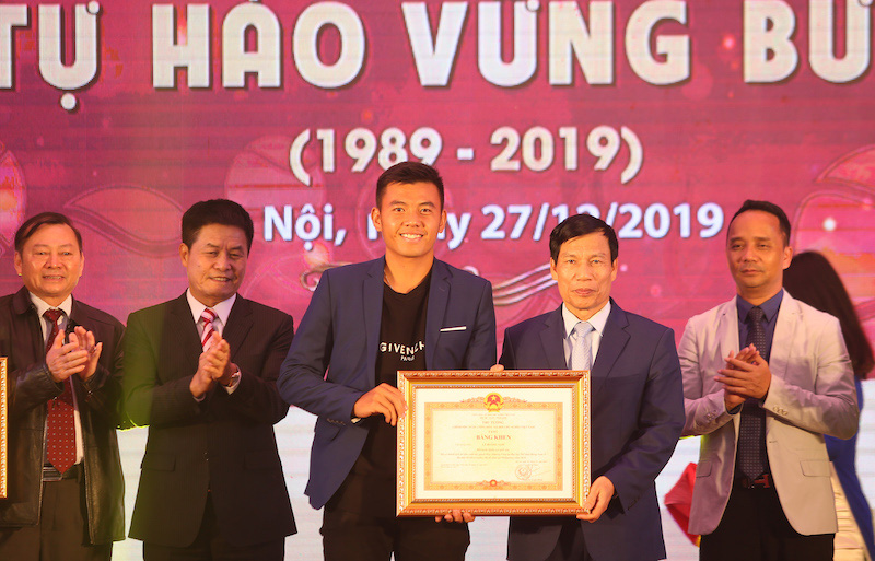 Thái Trường Giang - Người hỗ trợ quần vợt giành HCV SEA Games - Ảnh 1.