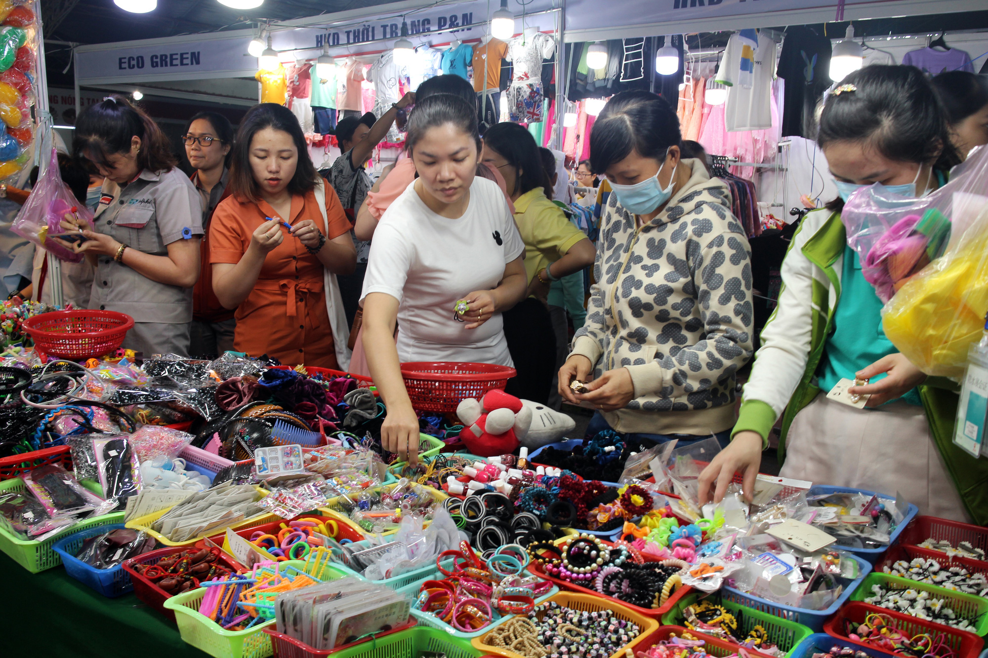 Đón Xuân mới vui tươi, hạnh phúc - Ảnh 1.