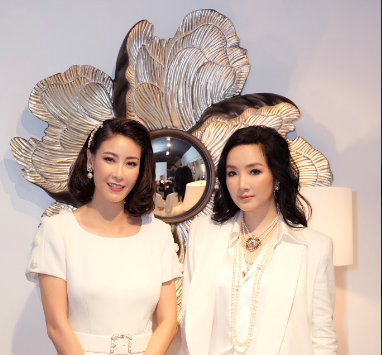 Hà Kiều Anh, Diễm My chiêm ngưỡng "tuyệt phẩm" cùng doanh nhân Nam Phố Xinh