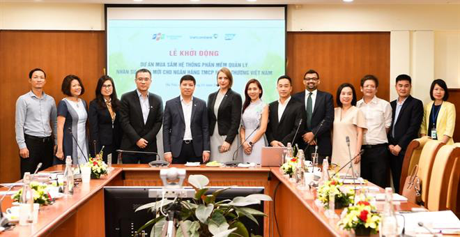 FPT IS triển khai Hệ thống quản trị nh&acirc;n sự cho Vietcombank - Ảnh 1.