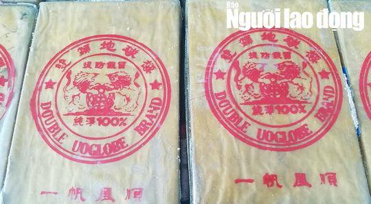 Tiếp tục ph&aacute;t hiện can nhựa chứa 21 g&oacute;i nghi ma t&uacute;y dạt biển Thừa Thi&ecirc;n - Huế - Ảnh 3.