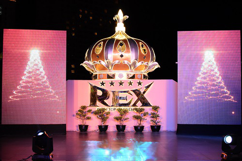 Đ&oacute;n Gi&aacute;ng sinh, năm mới Rex Rooftop Garden Bar! - Ảnh 1.