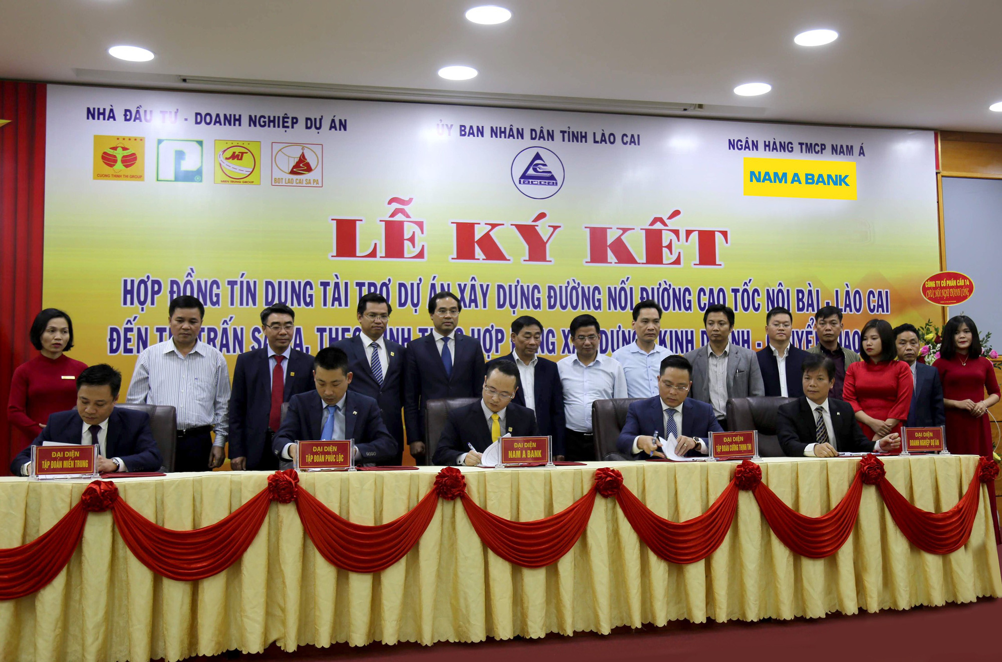 Nam A Bank cấp t&iacute;n dụng Dự &aacute;n x&acirc;y dựng đường nối đường cao tốc Nội B&agrave;i &ndash; L&agrave;o Cai đến thị trấn Sa Pa - Ảnh 1.