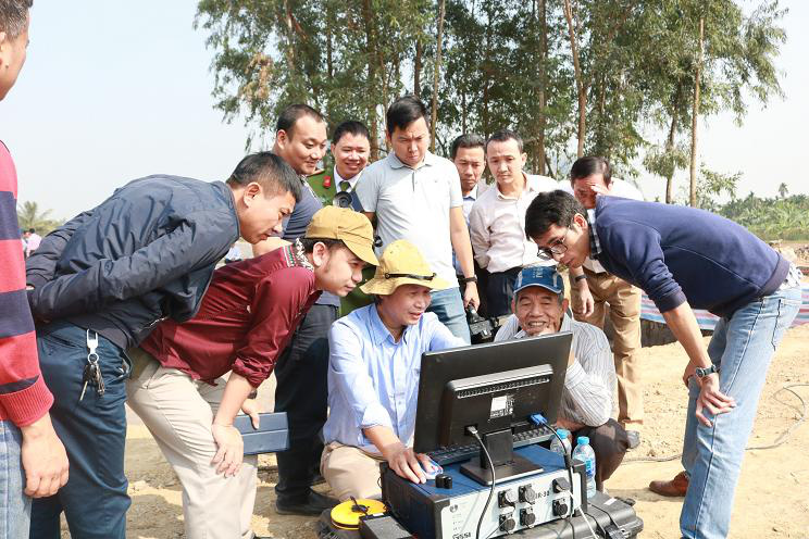 Thăm dò, khảo cổ bãi cọc Bạch Đằng ngàn năm tuổi bằng phương pháp radar, điện tử - Ảnh 2.