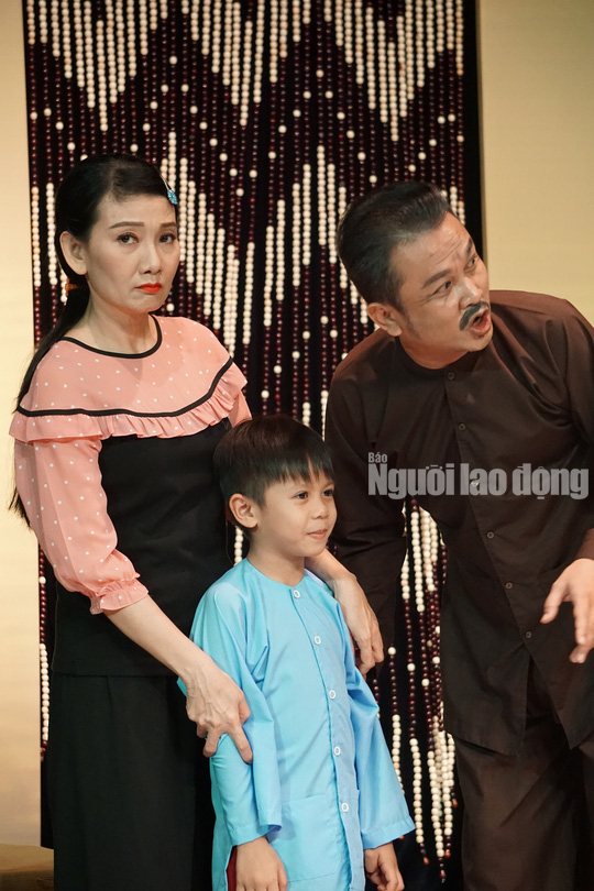 Ông Năm Hữu Quốc dựng kịch đồng tính - Ảnh 5.