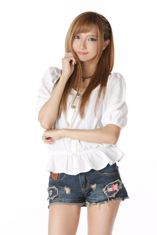Mỹ nh&acirc;n Nhật Bản đột tử tuổi 33 - Ảnh 1.