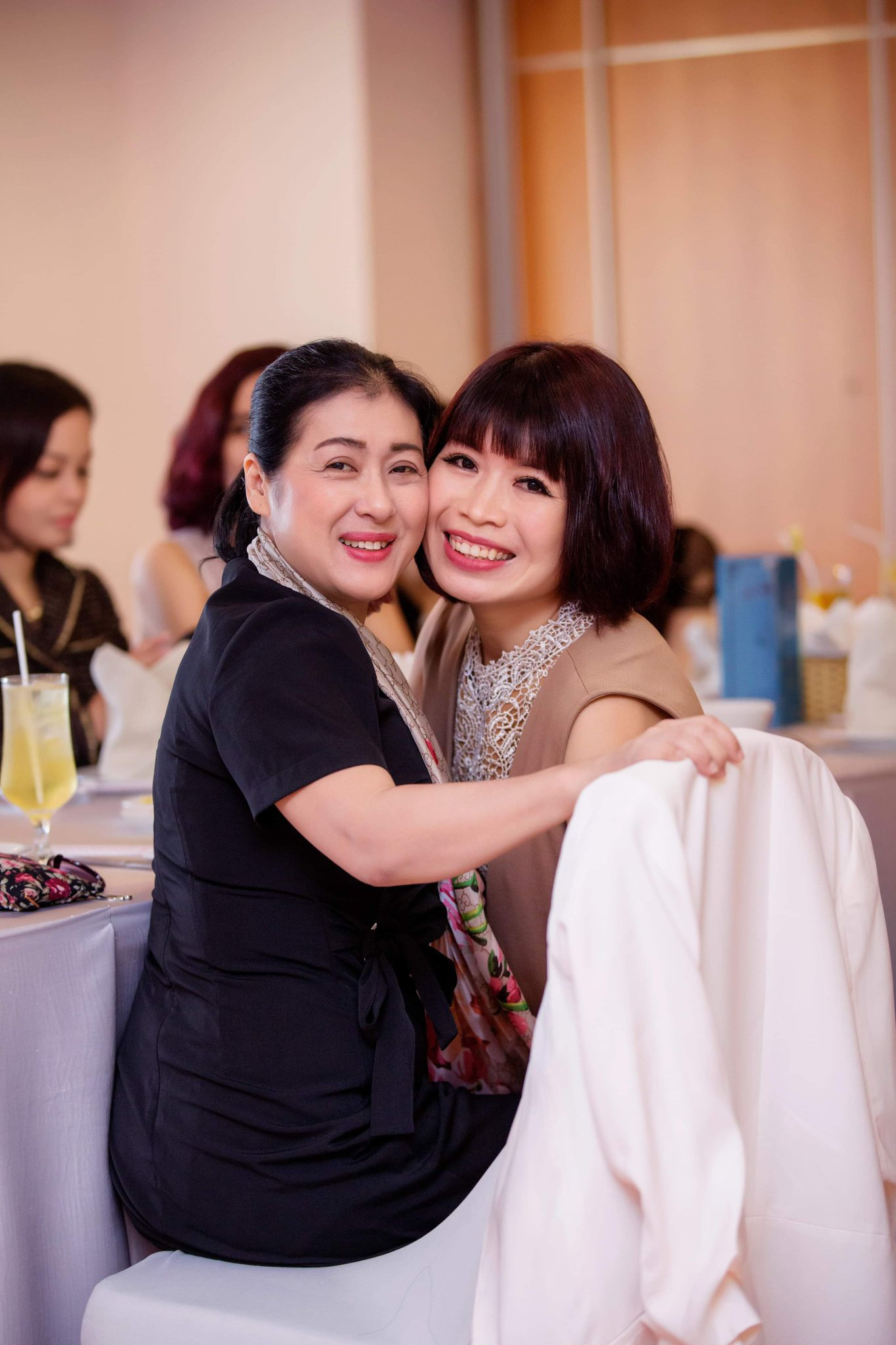 Nghệ sĩ Thanh Thủy và Diễn giả MC Thi Thảo cùng chào đón năm mới - Ảnh 4.